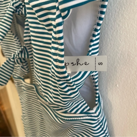 Cupshe teal and white stripe one piece bathing suit - Picture 3 of 4